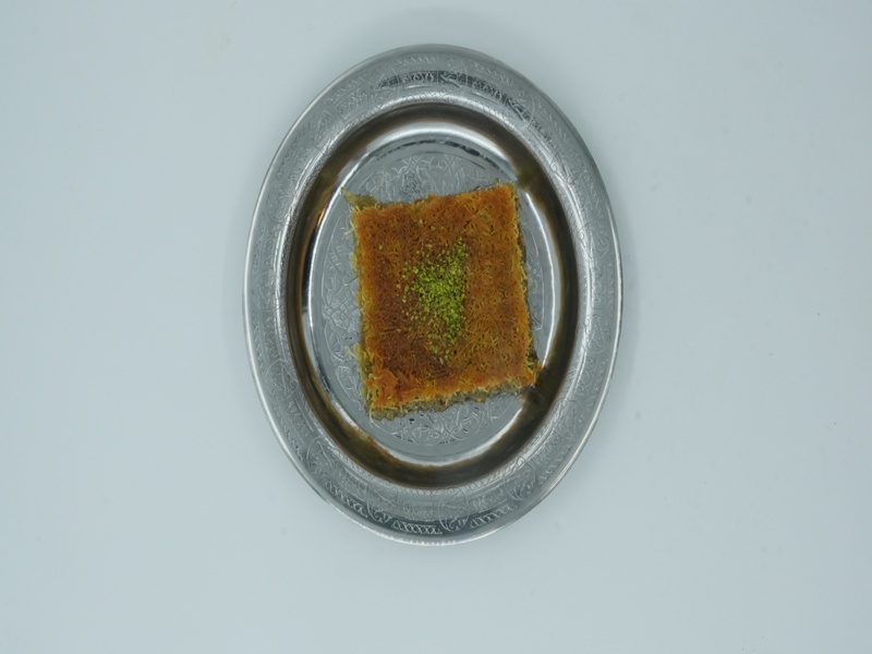 Tahinli Şark Kadayıfı